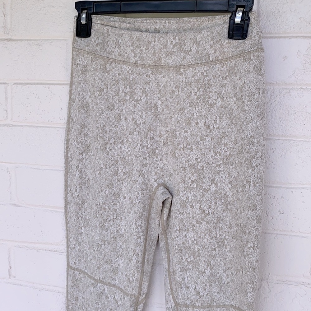 GYMSHARK | Fleur Texture Leggings M - Picture 4 of 11